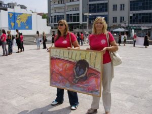 „Prijateljice su lekovite“