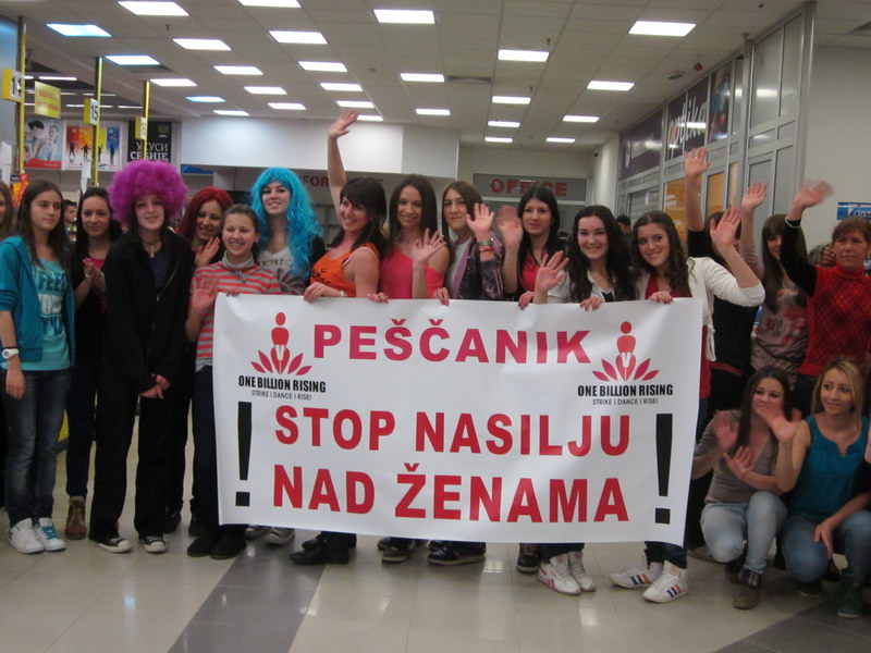 Udruzenje zena Pescanik - „Milijarda ustaje“ u Kruševcu