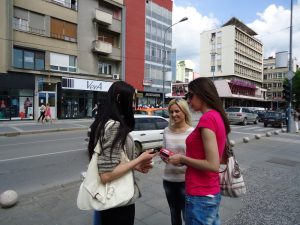 Ulična akcija – Informisanje javnosti o radu SOS telefona i postupanjima institucija u situaciji nasilja u porodici