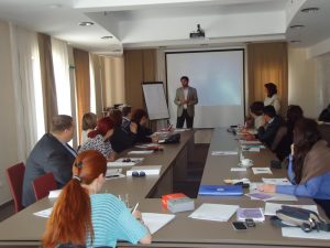 Održan prvi seminar u okviru programa Bezbedne žene – bezbedna zajednica
